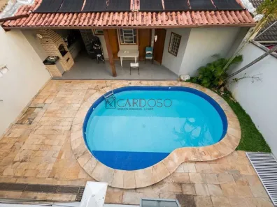 Casa com 6 Quartos à venda, 400m² no Taguatinga Sul, Brasília