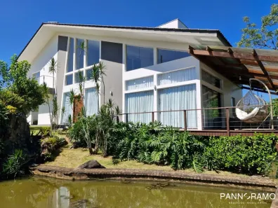Casa com 3 Quartos para alugar, 290m² no Badenfurt, Blumenau