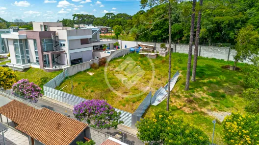 Lote/Terreno à venda, 720m² no Butiatuvinha, Curitiba