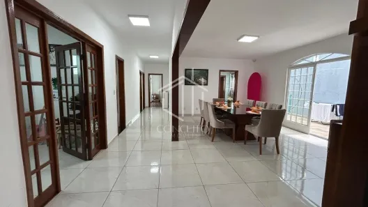 Casa com 4 Quartos à venda, 250m² no Planalto, Belo Horizonte