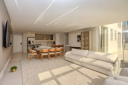 Apartamento com 4 Quartos à venda, 180m² no Centro, Balneário Camboriú