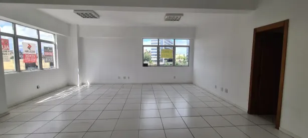 Sala Comercial para alugar, 56m² no Centro, Canoas