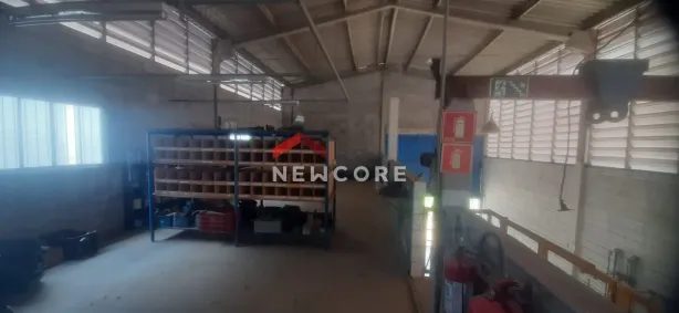 Galpão/Depósito/Armazém à venda, 350m² no Chácara Ondas Verdes, Cotia