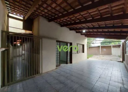 Casa com 3 Quartos para alugar, 108m² no São Manoel, Americana
