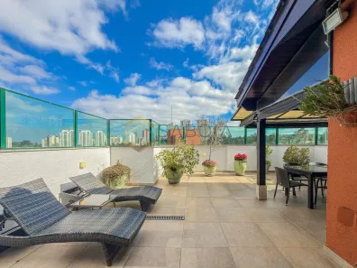 Apartamento com 3 Quartos à venda, 230m² no Jardim Marajoara, São Paulo
