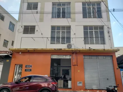 Ponto Comercial para alugar, 200m² no Centro, Taubaté