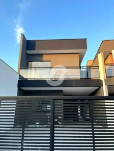 Casa de Condomínio com 3 Quartos à venda, 211m² no Itaipu, Niterói