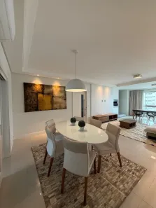 Apartamento com 3 Quartos para alugar, 186m² no Centro, Balneário Camboriú