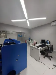 Sala Comercial para alugar, 90m² no Centro, Santos