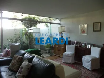 Casa com 4 Quartos à venda, 280m² no Vila Cordeiro, São Paulo