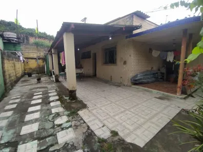 Casa com 3 Quartos à venda, 400m² no Santa Maria, Belo Horizonte