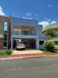 Casa de Condomínio com 4 Quartos à venda, 200m² no Parque Verde, Belém