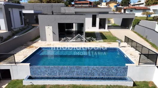 Casa com 3 Quartos à venda, 291m² no Vila Dom Pedro, Atibaia