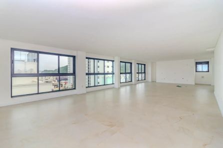 Apartamento com 3 Quartos à venda, 230m² no Centro, Balneário Camboriú