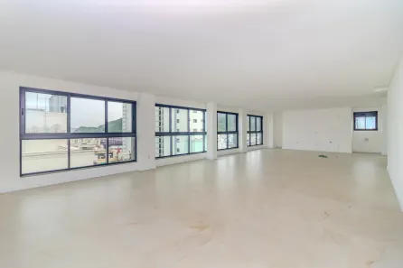 Apartamento com 3 Quartos à venda, 230m² no Centro, Balneário Camboriú