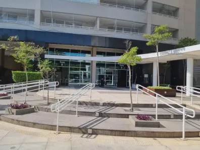 Sala Comercial para alugar, 47m² no Chácara Santo Antônio (Zona Sul), São Paulo