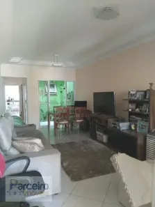 Casa com 3 Quartos à venda, 174m² no Vila Esperança, São Paulo