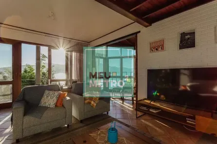 Casa com 5 Quartos à venda, 300m² no Lagoa da Conceição, Florianópolis