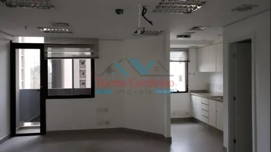 Sala Comercial para alugar, 40m² no Itaim Bibi, São Paulo