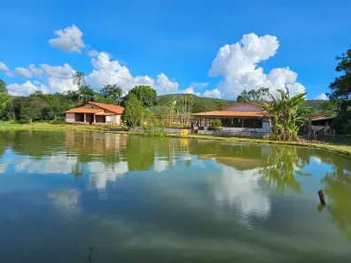 Fazenda/Sítio com 3 Quartos à venda, 200m² no , Pirenópolis