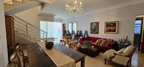 Casa de Condomínio com 5 Quartos à venda, 477m² no Jardins Paris, Goiânia