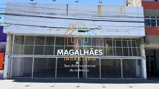 Prédio Comercial para alugar, 736m² no Espinheiro, Recife