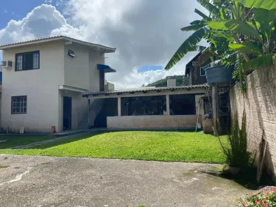 Casa com 3 Quartos à venda, 280m² no Vila Nova, Imbituba