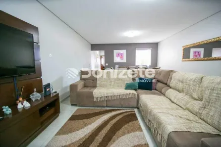 Sobrado com 3 Quartos à venda, 216m² no Vila Alpina, Santo André
