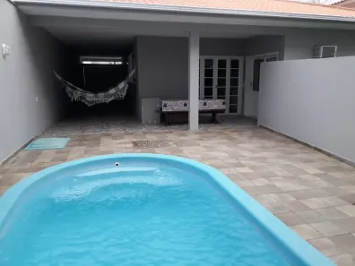 Casa com 3 Quartos para alugar, 115m² no Canasvieiras, Florianópolis