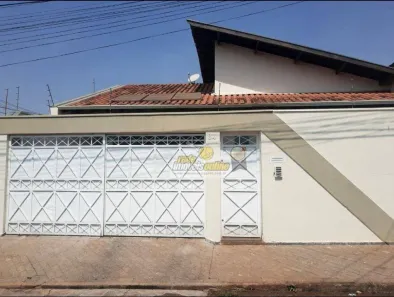 Casa com 3 Quartos à venda, 189m² no Conjunto Costa Telles II, Uberaba