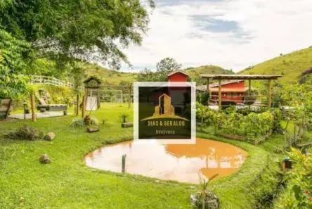 Fazenda/Sítio com 3 Quartos à venda, 170m² no Freitas, São José dos Campos