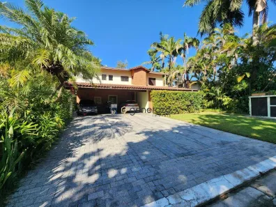 Casa de Condomínio com 5 Quartos à venda, 300m² no Enseada, Guarujá