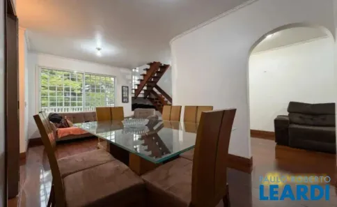 Sobrado com 3 Quartos à venda, 184m² no Siciliano, São Paulo