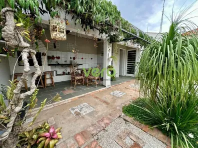 Casa com 2 Quartos à venda, 168m² no Vila Santa Maria, Americana