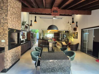 Casa de Condomínio com 4 Quartos à venda, 193m² no Jardim do Lago, Uberaba