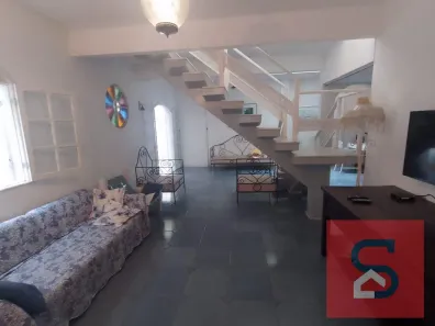 Casa com 7 Quartos à venda, 131m² no Centro, Cabo Frio
