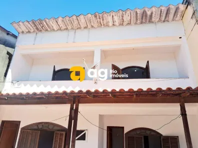 Casa com 3 Quartos à venda, 194m² no Praça Seca, Rio de Janeiro