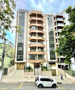 Apartamento com 3 Quartos à venda, 183m² no Centro, Juiz de Fora