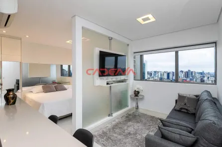 Apartamento com 1 Quarto para alugar, 35m² no Centro, Curitiba