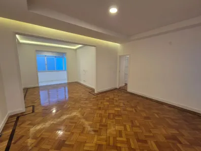 Apartamento com 3 Quartos para alugar, 113m² no Copacabana, Rio de Janeiro