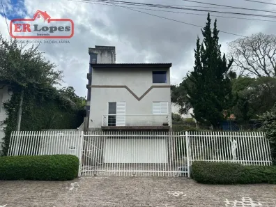 Casa com 3 Quartos à venda, 230m² no Pilarzinho, Curitiba