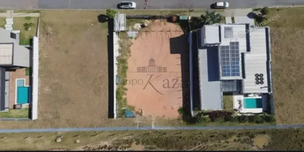 Lote/Terreno à venda, 600m² no Condomínio Residencial Colinas do Paratehy, São José dos Campos