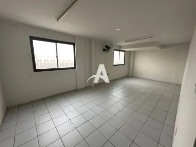 Sala Comercial para alugar, 69m² no Santa Mônica, Uberlândia