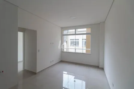 Apartamento com 1 Quarto para alugar, 34m² no República, São Paulo