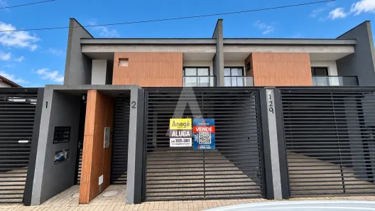 Casa com 3 Quartos para alugar, 115m² no Bom Retiro, Joinville