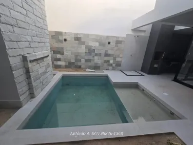 Casa de Condomínio com 4 Quartos à venda, 200m² no Centro, Petrolina