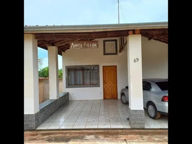 Casa com 3 Quartos à venda, 69m² no Chácara Silveira (Vitoriana), Botucatu