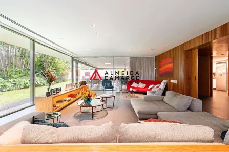 Casa com 4 Quartos à venda, 1136m² no Jardim Paulista, São Paulo