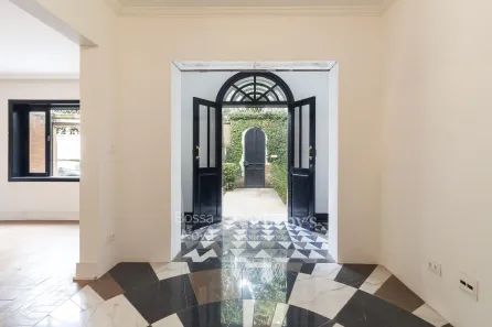 Casa com 3 Quartos à venda, 420m² no Jardim Europa, São Paulo
