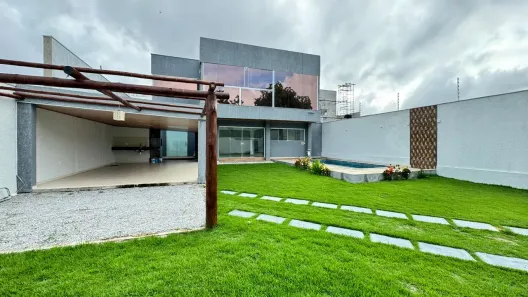 Casa com 4 Quartos à venda, 325m² no Antares, Eunápolis